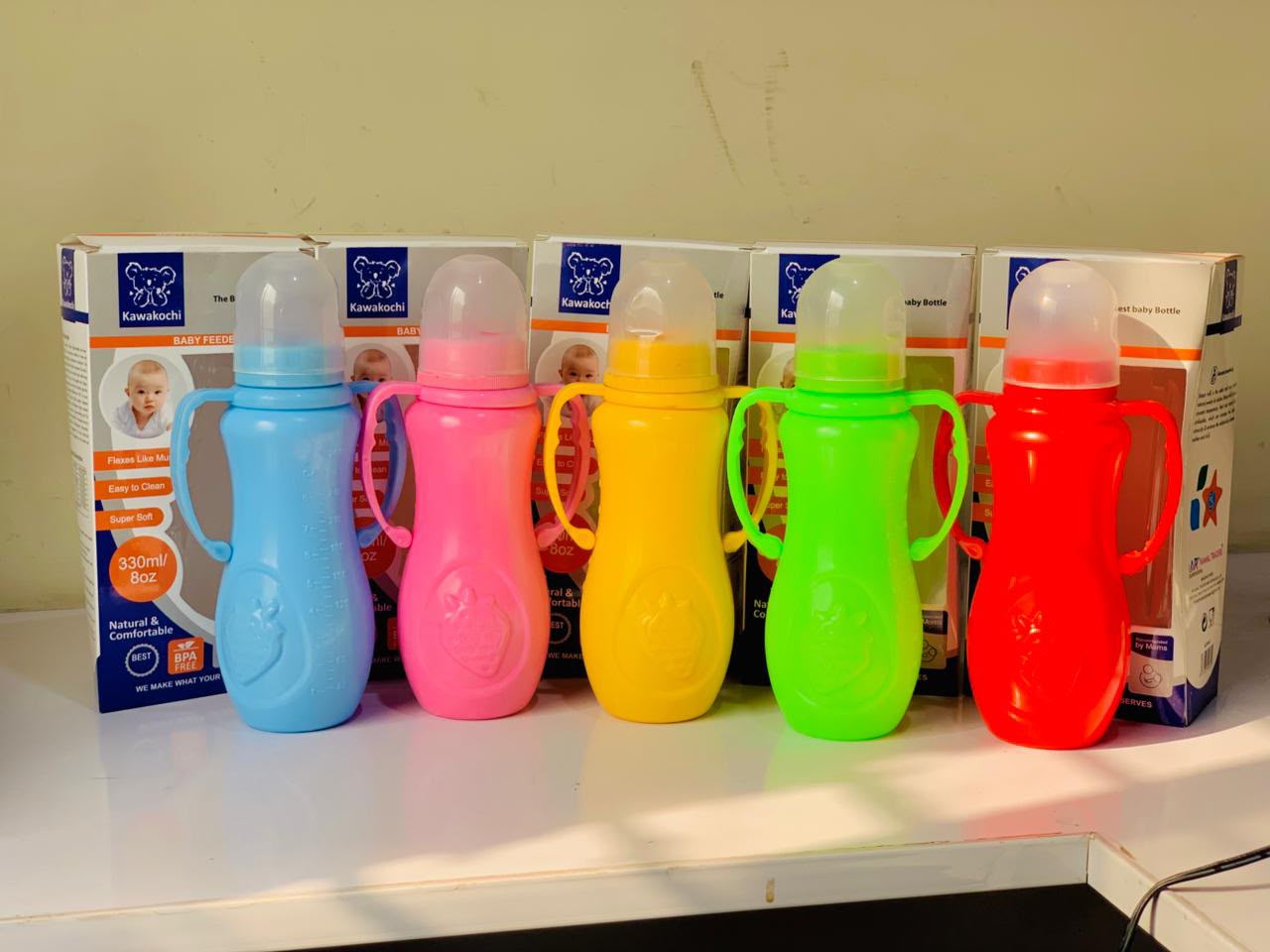 330ml Baby Feeder Bottle With Handle | BPA Free Infant Feeding Bottle