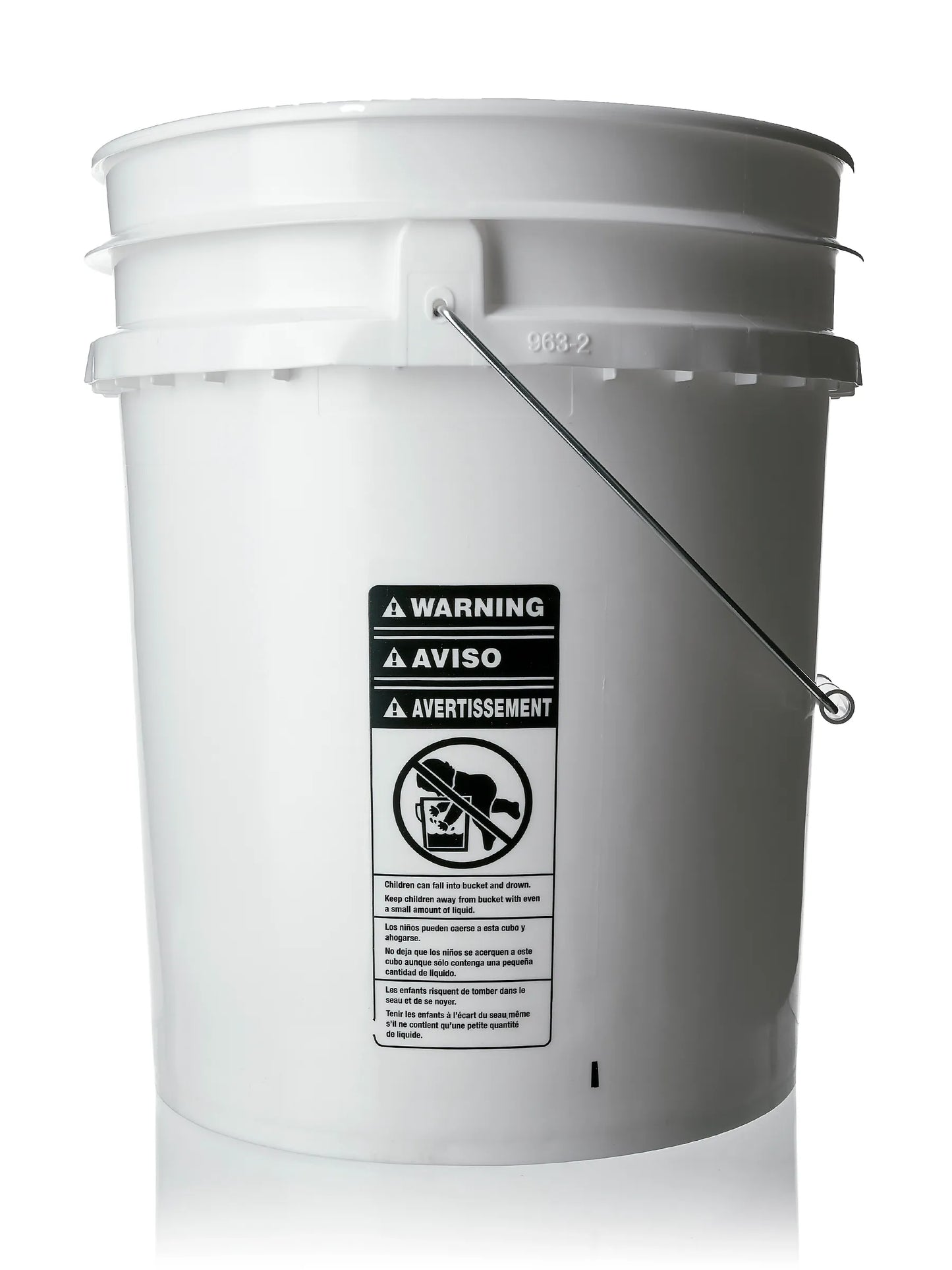 5 gallon white HDPE plastic pail of 90 mils thickness