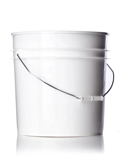 4.25 gallon white HDPE plastic pail 90 mil thickness