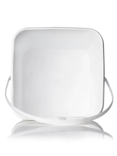 4 gallon white HDPE plastic square pail of 75 mil thickness